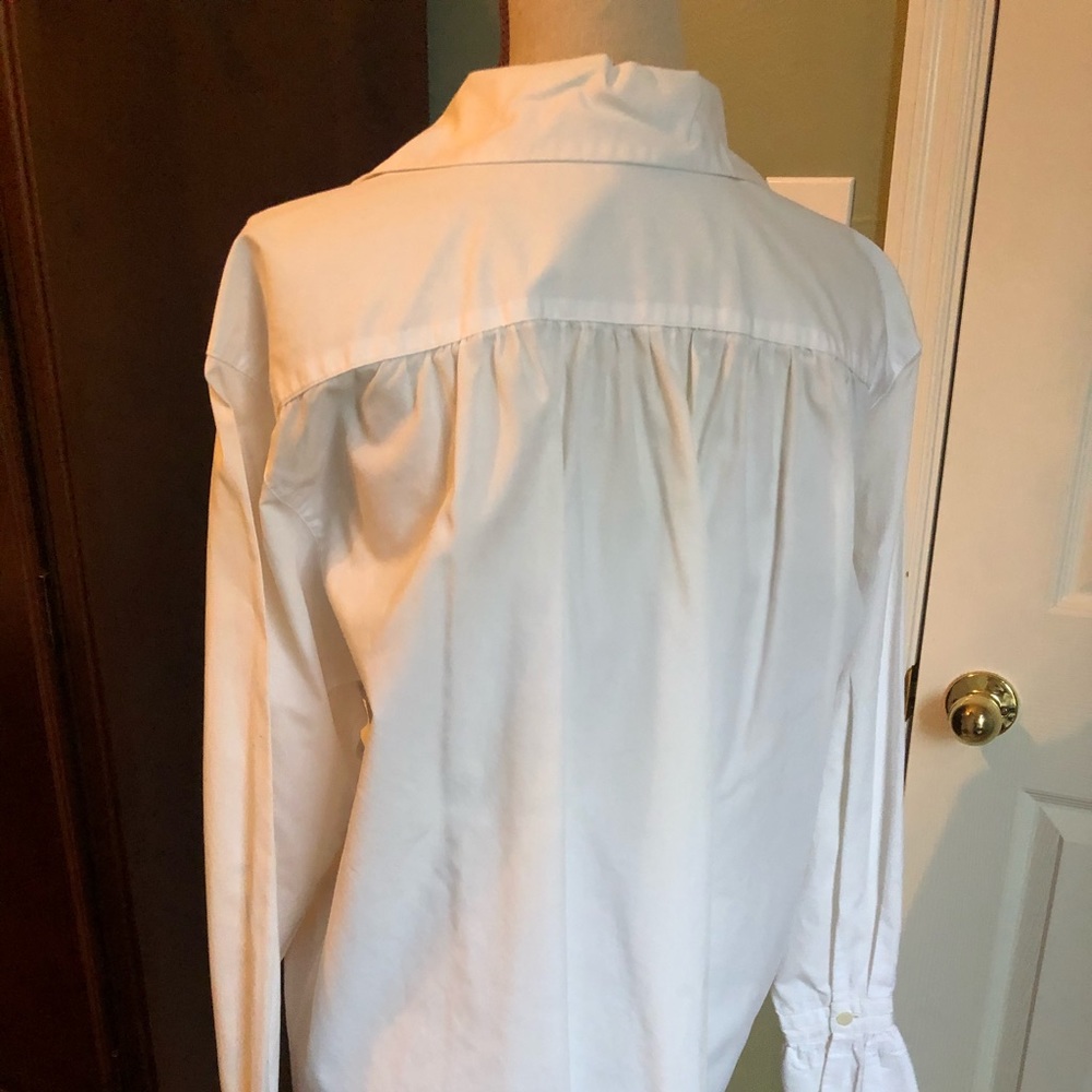 GAP White Button Up - Picture 6 of 8